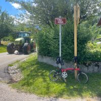 Rue the Pain and the tractor Rue the Pain and the tractor
