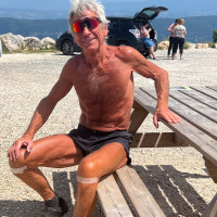 Nearest I got to this man. A charming person who rides the mountains most days and is blisteringly fast. Nearest I got to this man. A charming person who rides the mountains most days and is blisteringly fast.