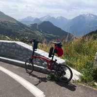 Alpe d'Huez to Bourg d'Oisans Alpe d'Huez to Bourg d'Oisans